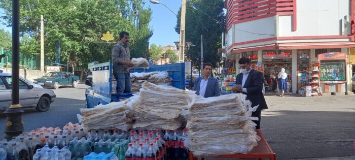 تهیه و توزیع  تعداد ۲۰هزار قرص نان لواش دولتی در شهر سرعین